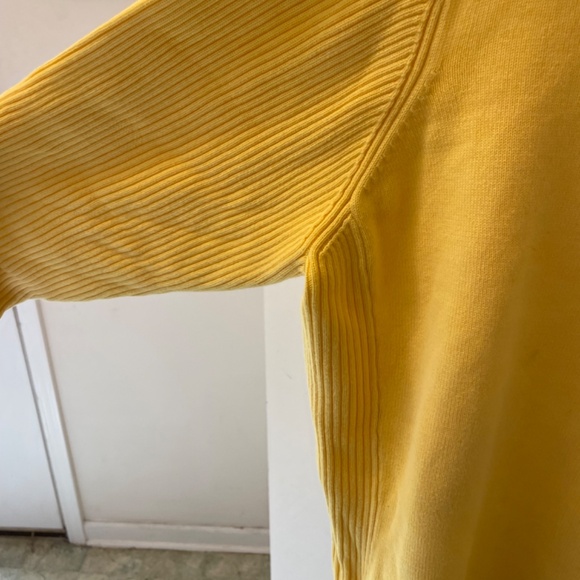 Tommy Hilfiger Yellow Sweater with Logo, size 1X - Picture 4 of 5